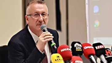 Adapazarı Belediye Başkanı Işıksu, partisinden istifa etti