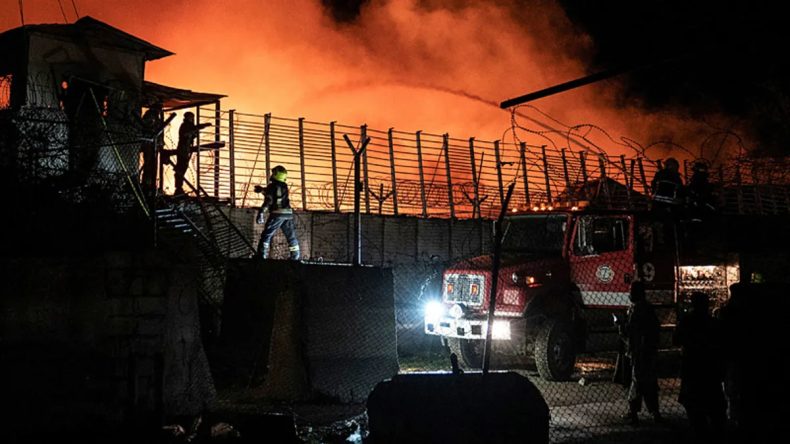 Afganistan h&uuml;k&uuml;meti duyurdu: Kabil'de hastane vuruldu: 400 &ouml;l&uuml;