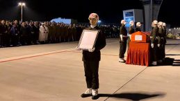 Ağrı'dan acı haber! Askeri ara&ccedil; devrildi: 2 şehit, 3 yaralı