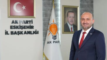 AK Parti Eskişehir İl Başkanı G&uuml;rhan Albayrak'tan 8 Mart mesajı: Kadın eli değen her yer g&uuml;zelleşir