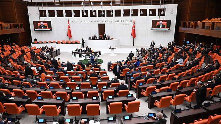 AK Parti'den TBMM'ye kanun teklifi