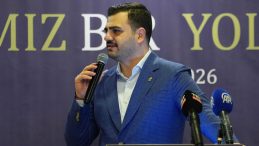 AK Partili Eyy&uuml;p Kadir İnan'dan &Ouml;zg&uuml;r &Ouml;zel'e sert eleştiriler