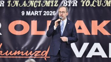 AK Partili Kasapoğlu, İzmir'deki İftara Katıldı