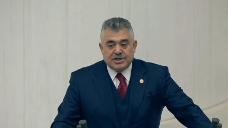 AK Partili Veysel Tipioğlu'ndan savunma sanayii eleştirilerine sert tepki: Bu g&ouml;ky&uuml;z&uuml; artık sahipsiz değildir