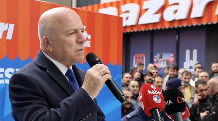 Ak Parti&rsquo;li Erzurum B&uuml;y&uuml;kşehir Belediyesi&rsquo;nden sosyal belediyecilik hamlesi: Halk pazarları 14. şubesini a&ccedil;tı!