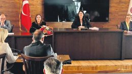 Akrabalar İşe Alındı, Mecliste Kavga &Ccedil;ıktı