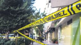 Akranını t&uuml;fekle vuran &ccedil;ocuk tutuklandı