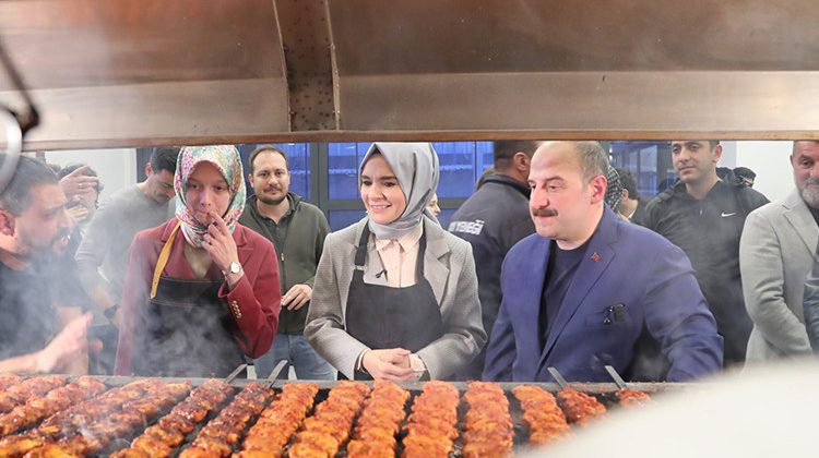 Ankara'daki esnaftan &ouml;rnek davranış | 'B&uuml;t&uuml;n T&uuml;rkiye&rsquo;de yaygınlaştırılacak &ouml;rnek bir model'