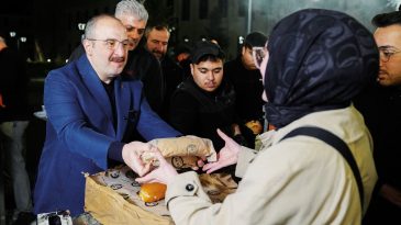 Ankara&rsquo;nın Kalbinde Sahur Buluşması