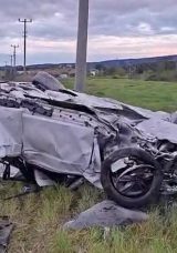 Antalya'da feci kaza: Otomobiller kafa kafaya &ccedil;arpıştı! 2'si ağır 7 yaralı