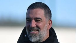 Arda Turan, G&ouml;ztepe'ye İzmir Daveti İ&ccedil;in Teşekk&uuml;r Etti!