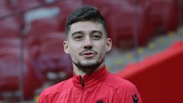 Arnavutluk&rsquo;ta Ernest Mu&ccedil;i&rsquo;den k&ouml;t&uuml; haber!