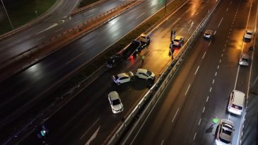 Ataşehir'de Zincirleme Kaza