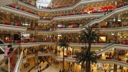 AVM&rsquo;ler bug&uuml;n a&ccedil;ık mı, kapalı mı, ka&ccedil;a kadar hizmet verecek? 20-22 Mart AVM &ccedil;alışma saatleri