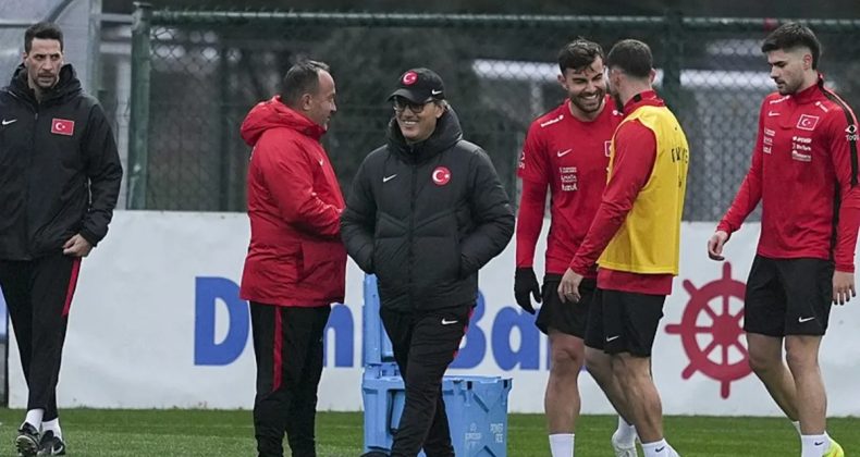 Ay-yıldız&rsquo;a &uuml;&ccedil;l&uuml; m&uuml;jde