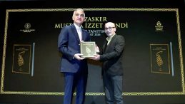 Ayasofya&rsquo;nın Hattatı Kazasker Mustafa İzzet Efendi&rsquo;ye b&uuml;y&uuml;k vefa