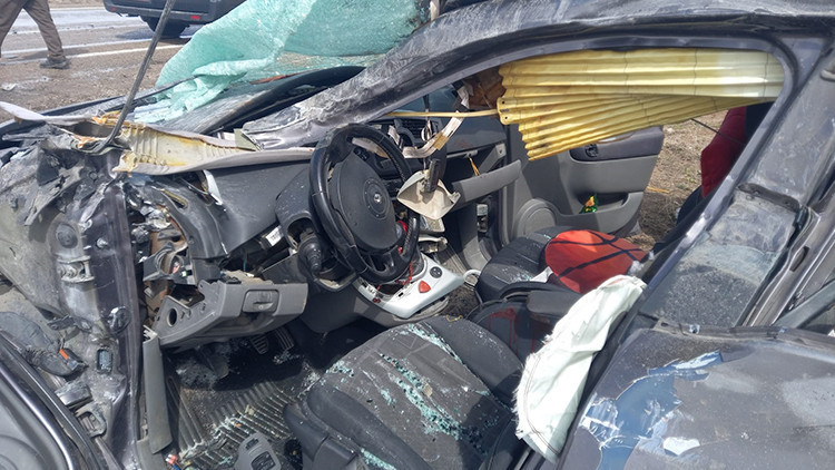 Babadan İzinsiz Alınan Ara&ccedil;la Feci Kaza: 1 &Ouml;l&uuml;, 3 Yaralı