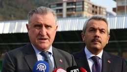 Bakan Bak: "Spora ve spor turizmine yatırım yapmaya devam edeceğiz"