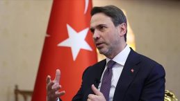 Bakan Bayraktar a&ccedil;ıkladı: Enerjide Kızılelma hedefi! Ekonomi ve milli g&uuml;venliğin temeli