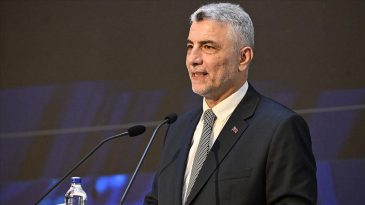 Bakan Bolat, engelliler, yaşlılar, şehit yakınları ve yetimlerle iftar programında bir araya geldi