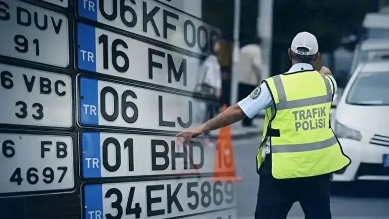 Bakan &Ccedil;ift&ccedil;i: APP Plakalara Uygulanan Cezaları Sileceğiz