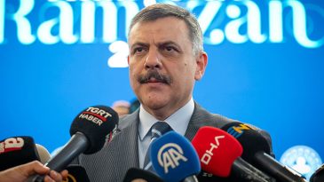Bakan &Ccedil;ift&ccedil;i: Teyakkuz halindeyiz