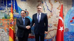 Bakan Fidan İspanyol mevkidaşı Albares ile g&ouml;r&uuml;şt&uuml;