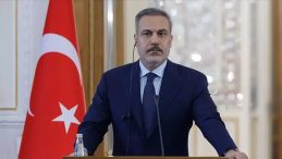 Bakan Fidan Kırgızistanlı ve &Ouml;zbekistanlı Mevkidaşları ile Bir Araya Geldi