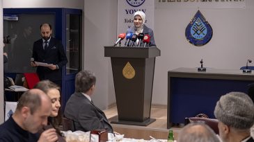Bakan G&ouml;ktaş: G&uuml;&ccedil;l&uuml; bir gelecek &ccedil;alışan, &uuml;reten ve değerlerinden kopmayan gen&ccedil;lerle m&uuml;mk&uuml;n