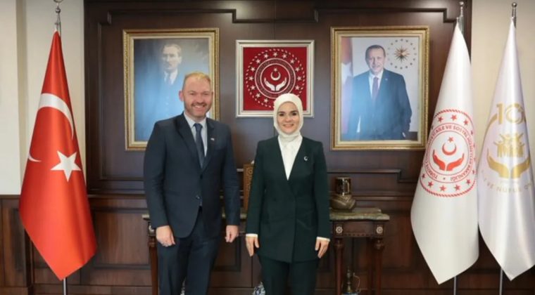 Bakan G&ouml;ktaş, Yeni Zelanda&rsquo;nın Ankara B&uuml;y&uuml;kel&ccedil;isi Lewis ile g&ouml;r&uuml;şt&uuml;!