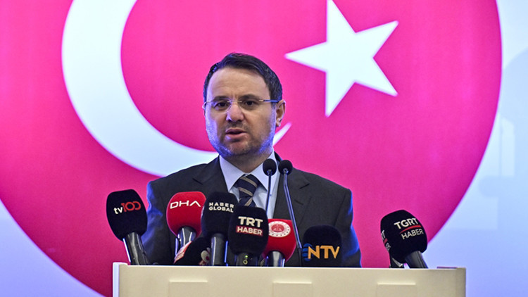 Bakan G&uuml;rlek: 2026'nın ilk &ccedil;eyreğinde 76 su&ccedil;lu T&uuml;rkiye&rsquo;ye iade edildi