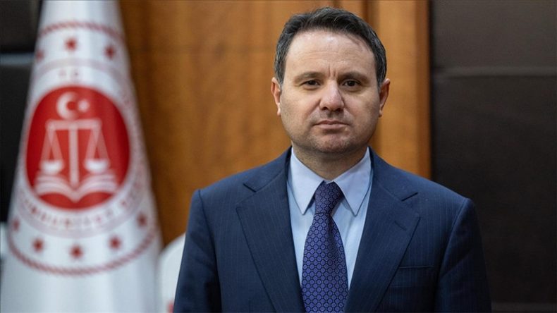 Bakan G&uuml;rlek: İslam&rsquo;a ve M&uuml;sl&uuml;manlara y&ouml;nelik d&uuml;şmanlık kararlılıkla reddedilmelidir