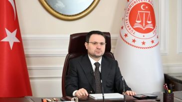 Bakan G&uuml;rlek&rsquo;ten D&uuml;nya Kadınlar G&uuml;n&uuml; Mesajı
