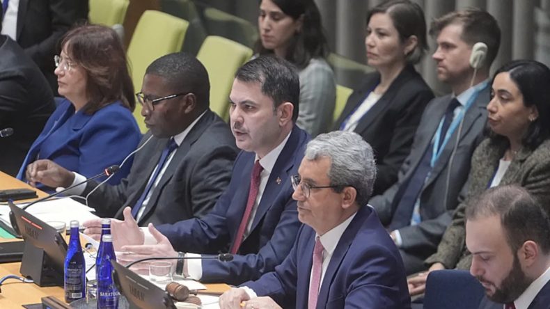 Bakan Kurum: T&uuml;rkiye'nin Attığı Adımlar Yarının D&uuml;nyasını Şekillendirecek