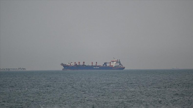 Bakan Uraloğlu: Hürmüz Boğazı’nda 15 Türk sahipli gemi var