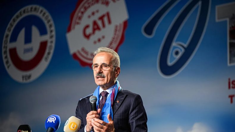 Bakan Uraloğlu: Trabzon Hızlı Tren Ağıyla Buluşacak
