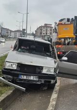 Bartın'da akılalmaz olay: Aynı yolda 4 saat i&ccedil;erisinde 3 ayrı kaza! 5 yaralı