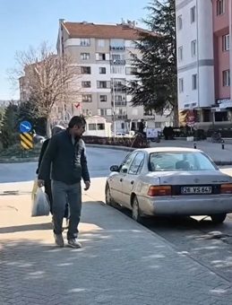 Basılı kalan otomobil kornası vatandaşların kabusu oldu