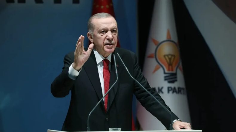 Başkan Erdoğan, AK Parti Genişletilmiş İl Başkanları Toplantısı'nda konuşuyor