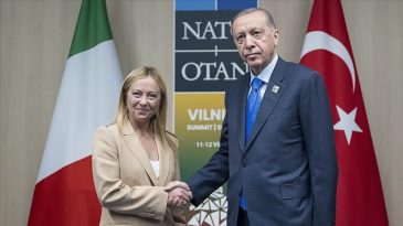 Başkan Erdoğan İtalya Başbakanı ile g&ouml;r&uuml;şt&uuml;