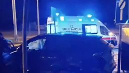 Batman&rsquo;da iki otomobil kafa kafaya &ccedil;arpıştı: 1 yaralı