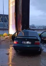 Bayram yolu kana bulandı: 1 &ouml;l&uuml;, 2 yaralı