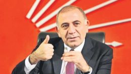 Ben CHP&rsquo;yi Eleştiriyorum, Trolleri Cevap Veriyor