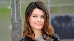 Beren Saat&rsquo;e sevindiren karar! Atiye dizisinin intihal davasına red