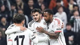 Beşiktaş'ın yenilmezlik serisi 17 ma&ccedil;a y&uuml;kseldi!