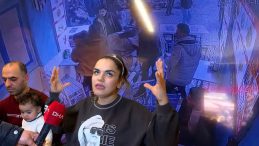 Beşiktaş'ta yemek yerken asma tavan &uuml;zerlerine &ccedil;&ouml;kt&uuml;! Pes dedirten savunma: 'Doğal afet, ne yapalım&rsquo;