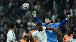 Beşiktaş&rsquo;ta Ersin Destanoğlu&rsquo;ndan Galatasaray ma&ccedil;ı sonrası hakem tepkisi!