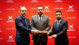 Bilal Erdoğan&rsquo;dan Adnan Duman'a sosyal sorumluluk &ouml;d&uuml;l&uuml;