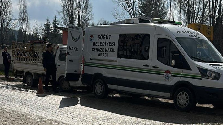 Bilecik'te Sınıf Öğretmeni, Aracında Ölü Bulundu