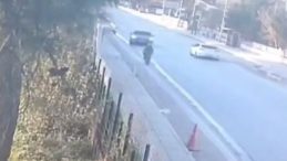 Bisikletlinin &Ouml;l&uuml;m&uuml;ne Neden Olan S&uuml;r&uuml;c&uuml; Tutuklandı! Kaza Anı G&uuml;venlik Kamerasında